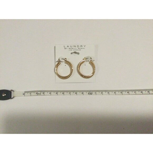 Laundry by Shelli Segal Gold  Hoop Earrings - Picture 2 of 2